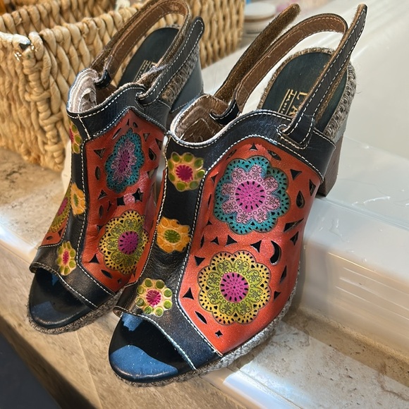Spring Step L’Artiste Floral Leather SZ 37/6.5-7 Back Strap Heels Shoes - Picture 1 of 10